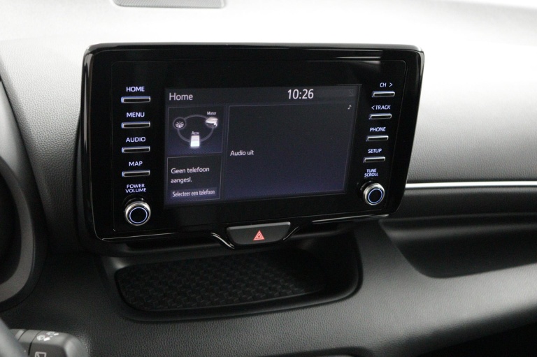 Toyota Yaris - 1.5 Hybrid 115 First Edition 40