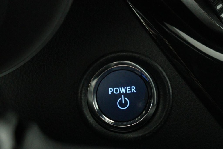 Toyota C-HR - 1.8 Hybrid Dynamic 44