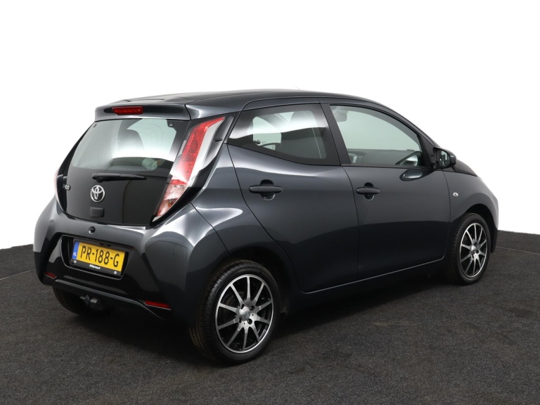 Toyota Aygo - 1.0 VVT-i x-play 2