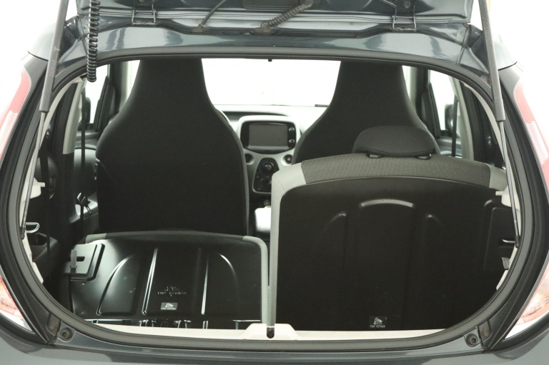 Toyota Aygo - 1.0 VVT-i x-play 25
