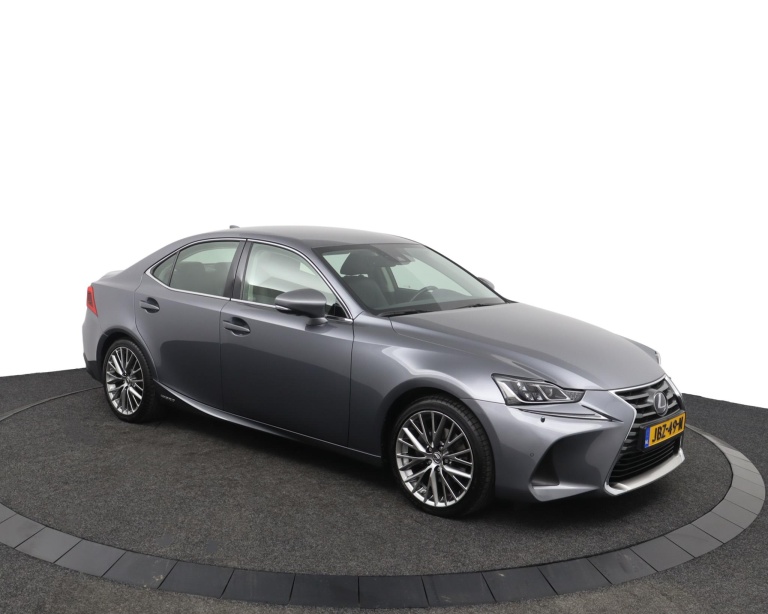 Lexus IS - 300h Luxury Line 14