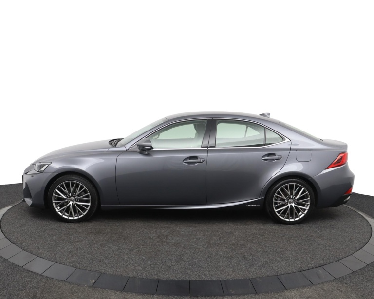 Lexus IS - 300h Luxury Line 3