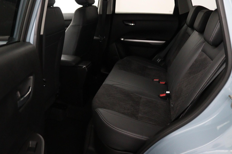 Suzuki Vitara - 1.4 Boosterjet Comfort Smart Hybrid 18