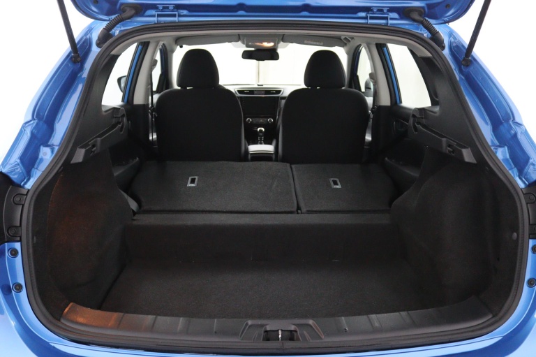 Nissan Qashqai - 1.3 DIG-T Business Edition 26
