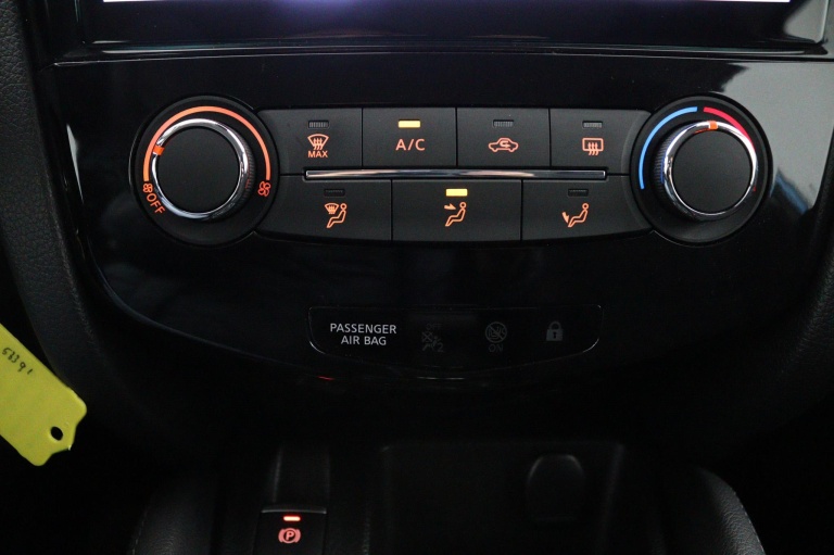 Nissan Qashqai - 1.3 DIG-T Business Edition 7