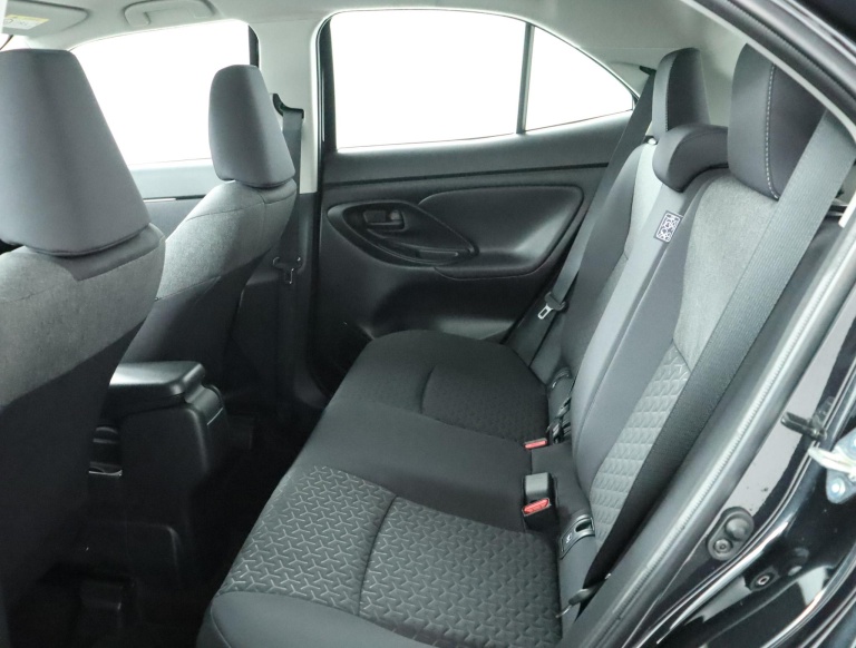Toyota Yaris Cross - 1.5 Hybrid Active 18