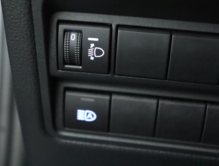Toyota Yaris Cross - 1.5 Hybrid Active 28