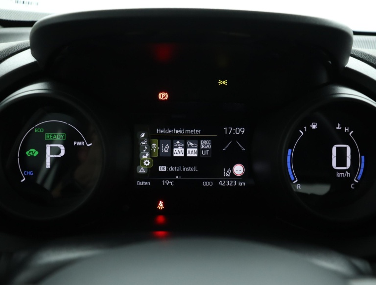 Toyota Yaris Cross - 1.5 Hybrid Active 46