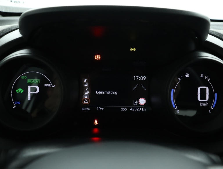 Toyota Yaris Cross - 1.5 Hybrid Active 47