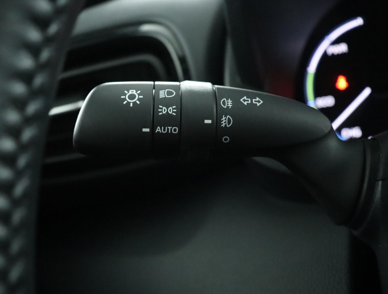 Toyota Yaris Cross - 1.5 Hybrid Dynamic 30