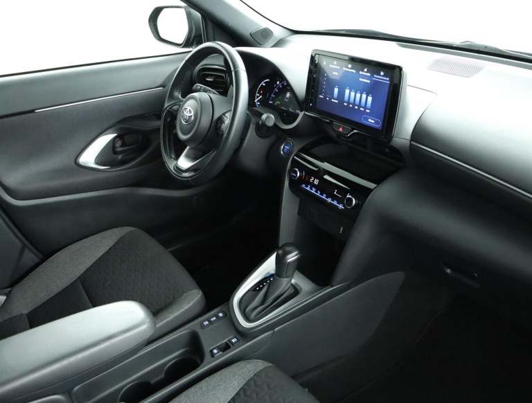 Toyota Yaris Cross - 1.5 Hybrid Dynamic 62