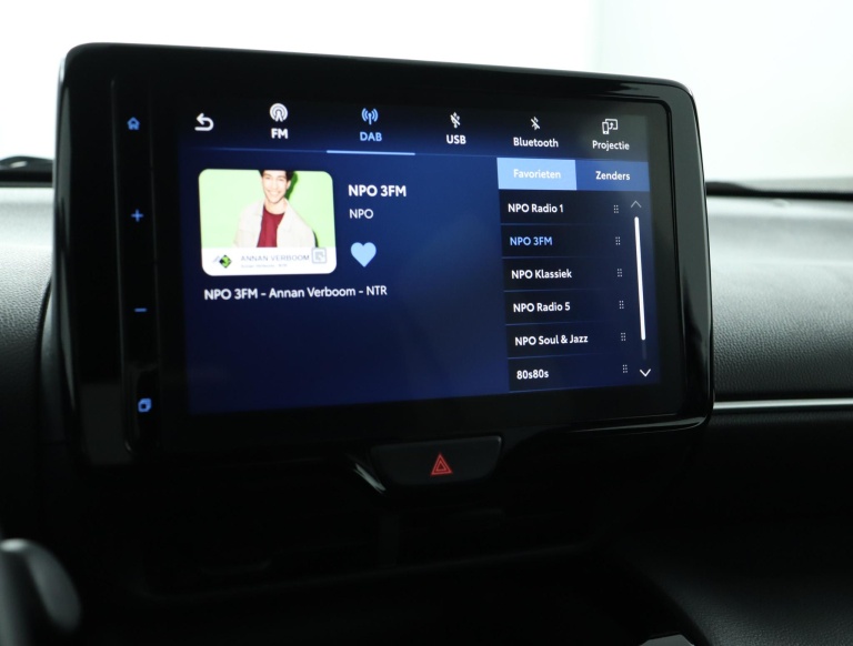 Toyota Yaris Cross - 1.5 Hybrid Dynamic 8