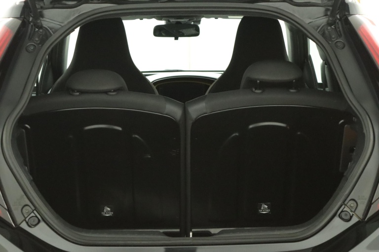 Toyota Aygo X - 1.0 VVT-i S-CVT Premium 24