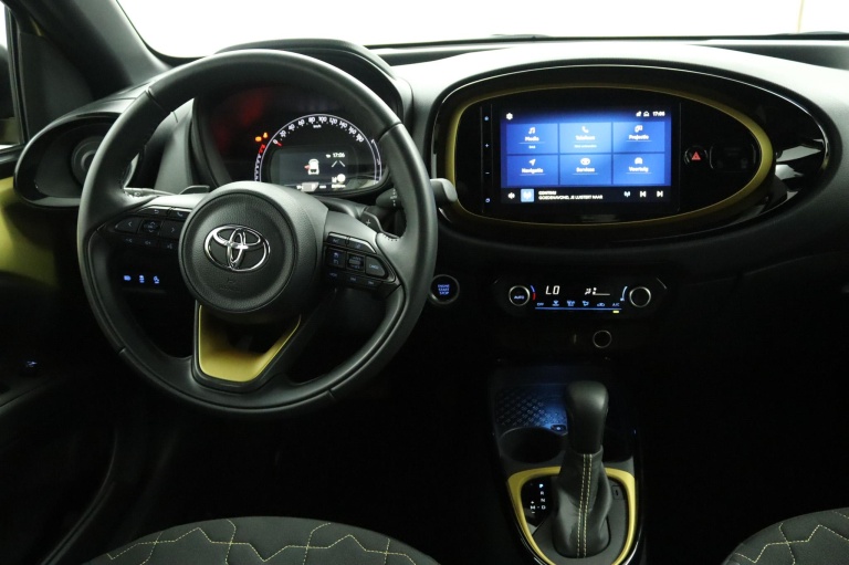 Toyota Aygo X - 1.0 VVT-i S-CVT Premium 51