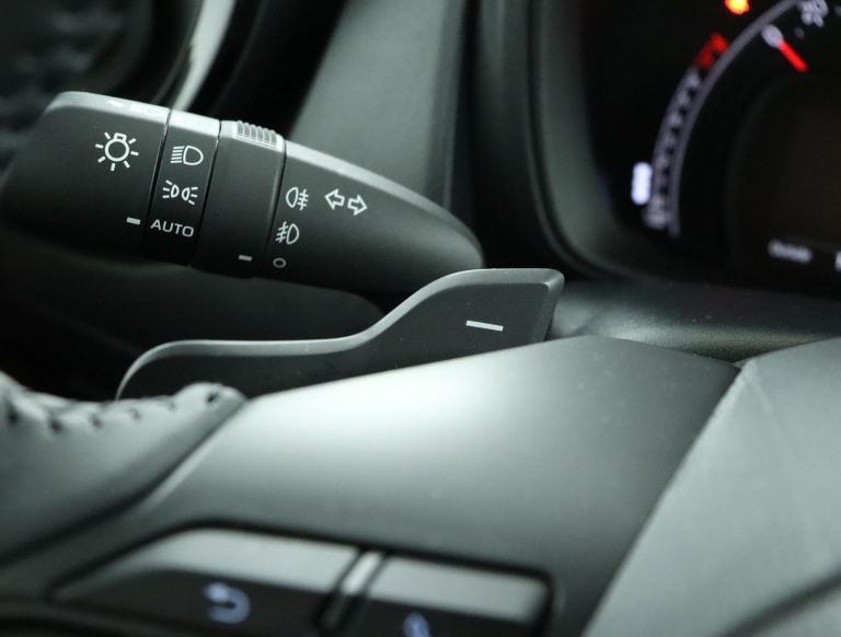 Toyota Aygo X - 1.0 VVT-i S-CVT Premium 48