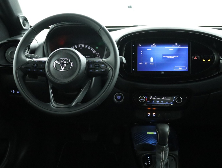 Toyota Aygo X - 1.0 VVT-i S-CVT Premium 57