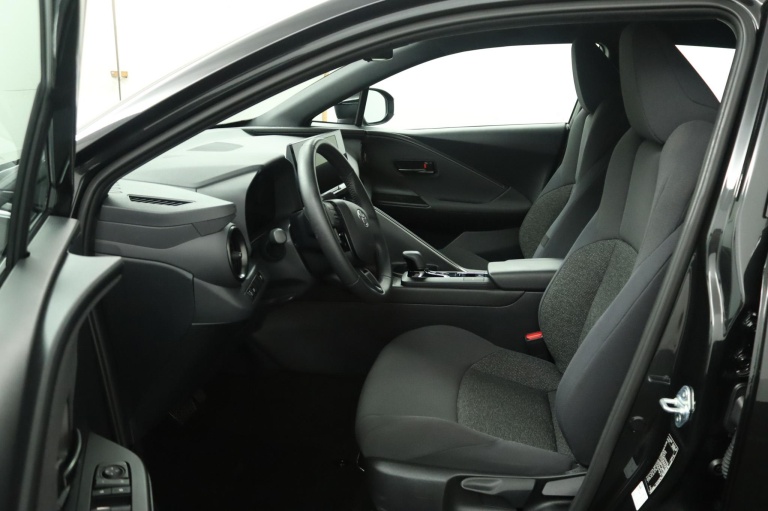 Toyota C-HR - 1.8 Hybrid 140 Active 17