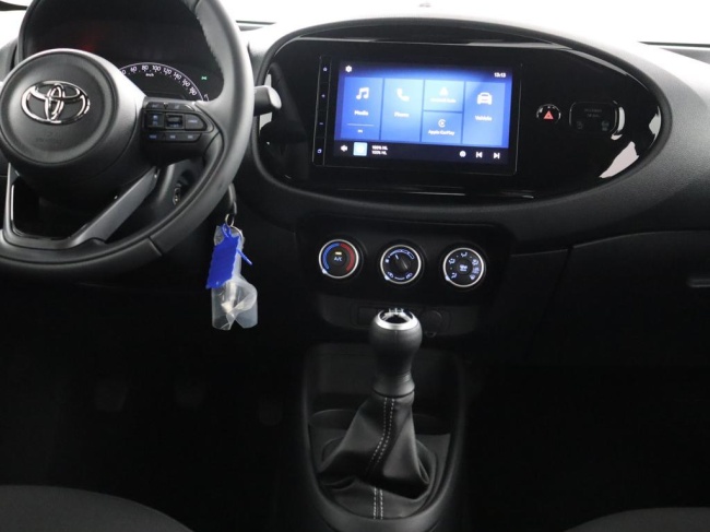 Toyota Aygo X - 1.0 VVT-i MT Play