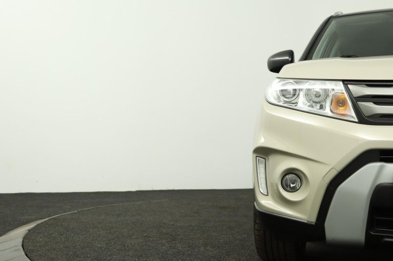 Suzuki Vitara - 1.6 Exclusive 36