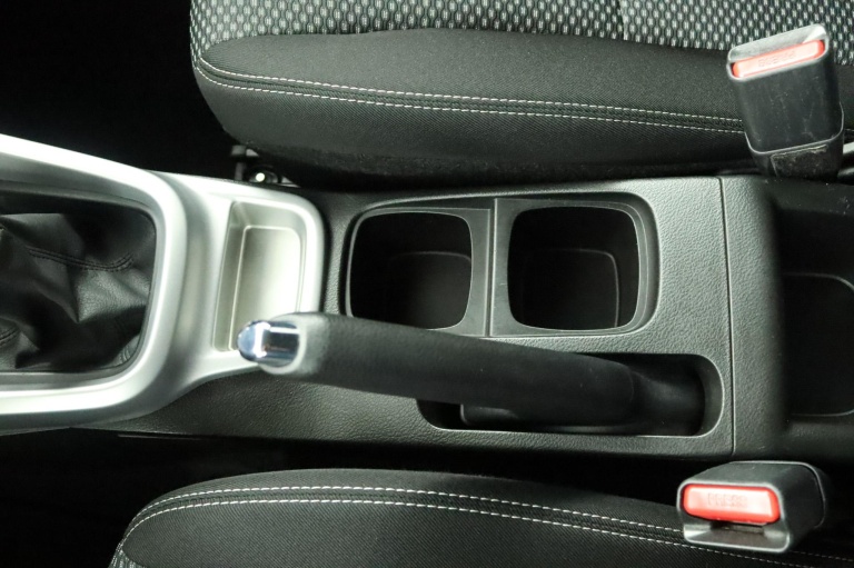 Suzuki Vitara - 1.6 Exclusive 61