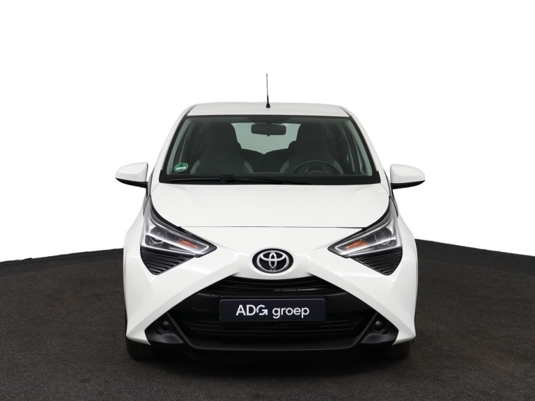 Toyota Aygo - 1.0 VVT-i x-fun 14