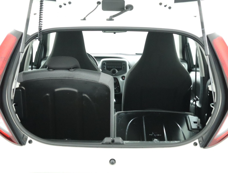 Toyota Aygo - 1.0 VVT-i x-fun 24
