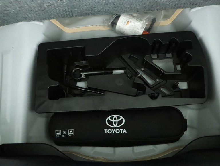 Toyota Aygo - 1.0 VVT-i x-fun 32