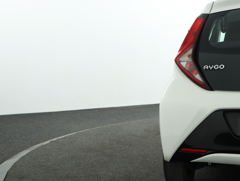 Toyota Aygo - 1.0 VVT-i x-fun 38