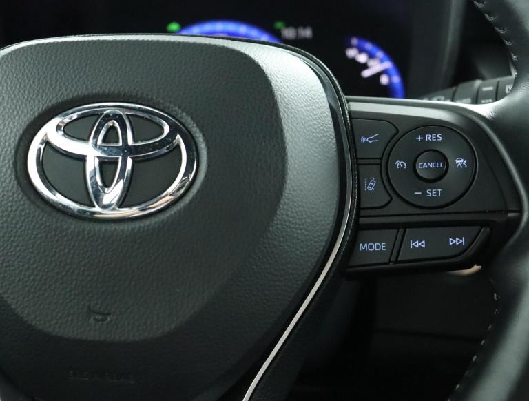 Toyota Corolla - 1.8 Hybrid First Edition 21