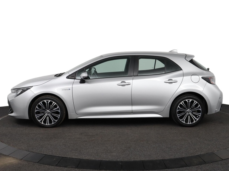 Toyota Corolla - 1.8 Hybrid First Edition 3