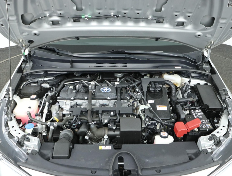 Toyota Corolla - 1.8 Hybrid First Edition 35