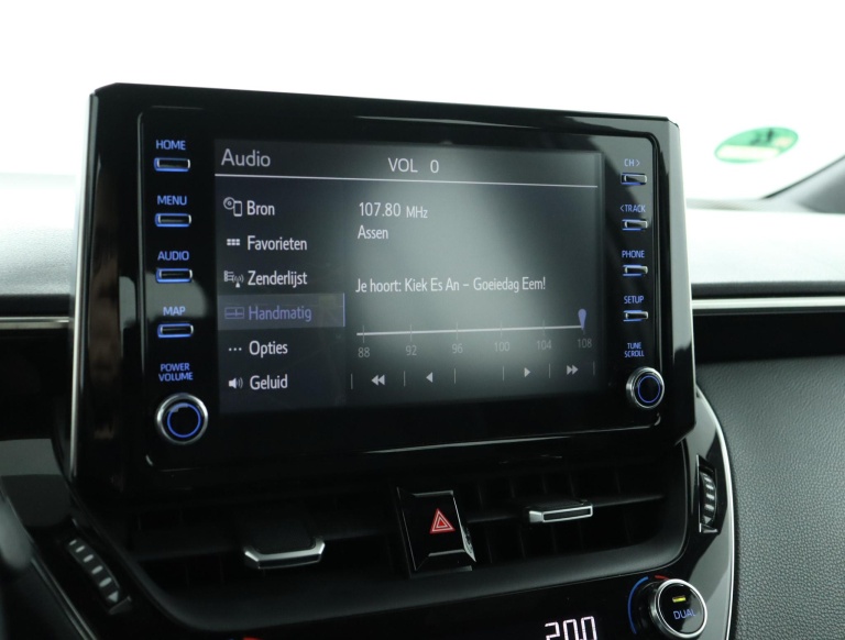 Toyota Corolla - 1.8 Hybrid First Edition 55