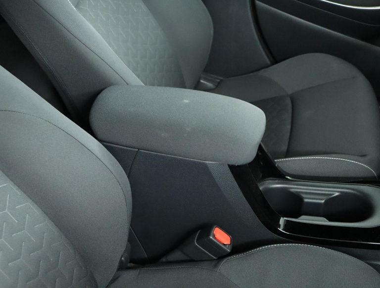 Toyota Corolla - 1.8 Hybrid First Edition 67