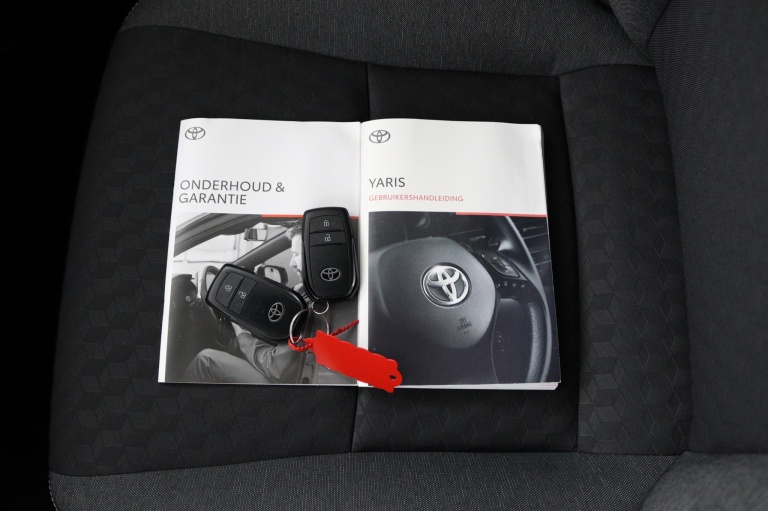 Toyota Yaris - 1.5 VVT-i TeamNL 11