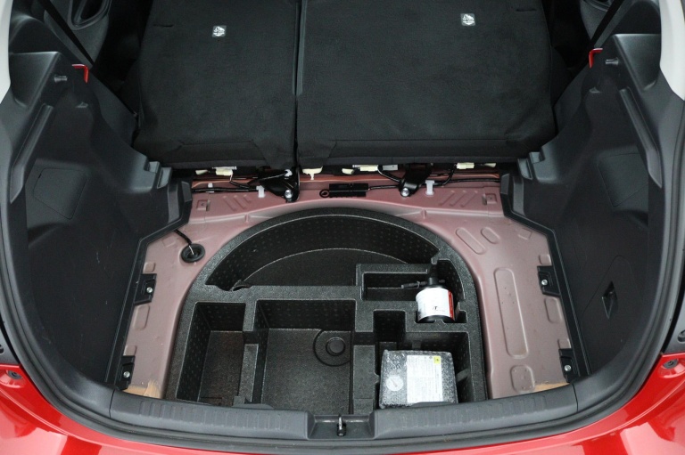 Toyota Yaris - 1.5 VVT-i TeamNL 33