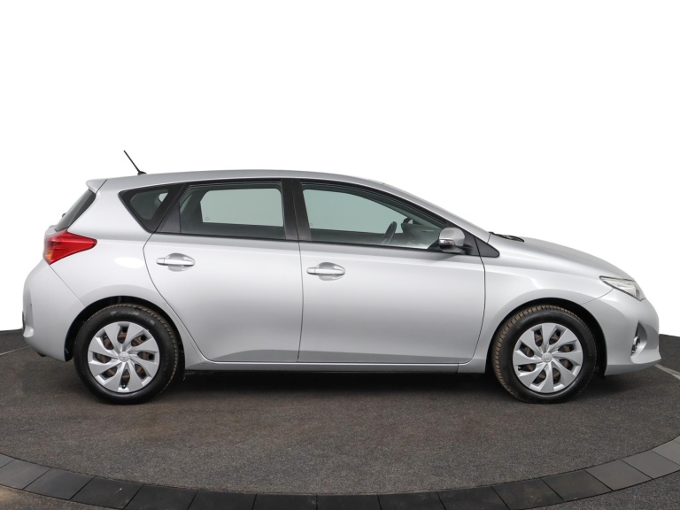 Toyota Auris - 1.6 Aspiration 13