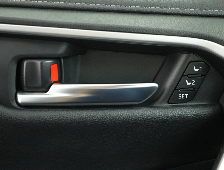 Toyota RAV4 - 2.5 Hybrid AWD Executive 30