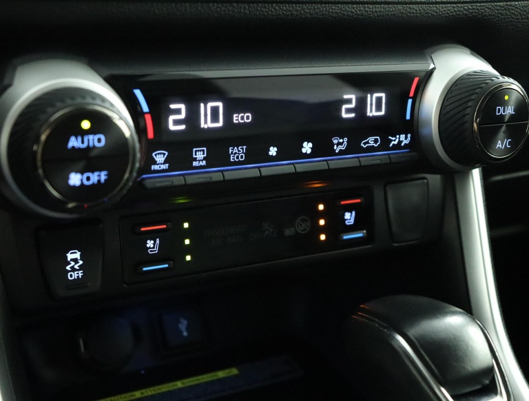 Toyota RAV4 - 2.5 Hybrid AWD Executive 7