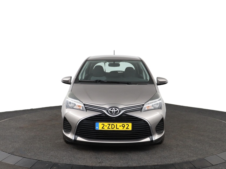 Toyota Yaris - 1.0 VVT-i Aspiration 16