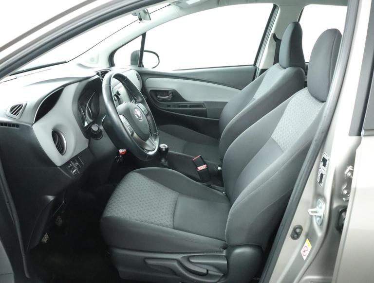 Toyota Yaris - 1.0 VVT-i Aspiration 17