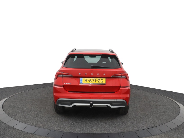 Skoda Kamiq - 1.0 TSI Sport Business 7