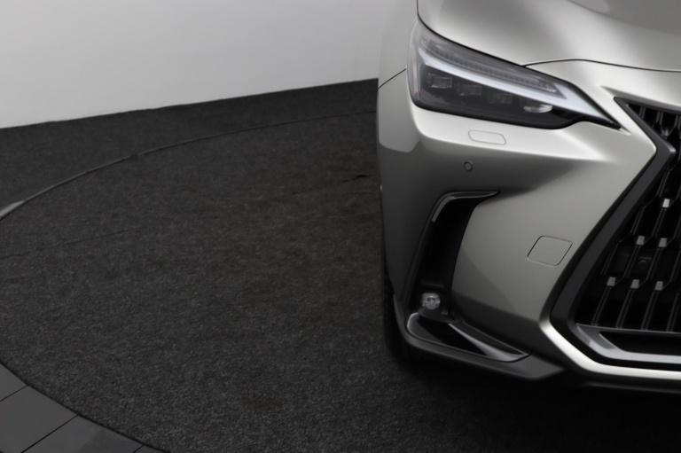 Lexus NX - 450h+ AWD President Line 35