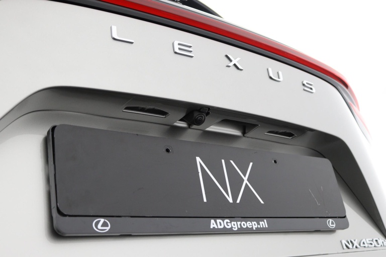 Lexus NX - 450h+ AWD President Line 43