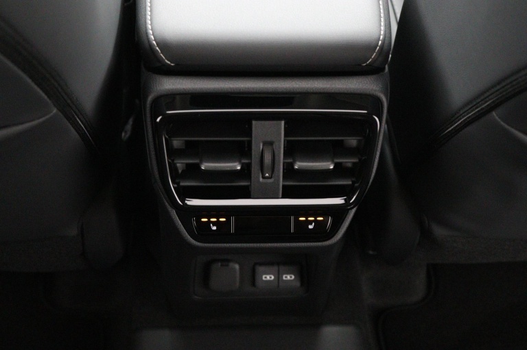 Lexus NX - 450h+ AWD President Line 56