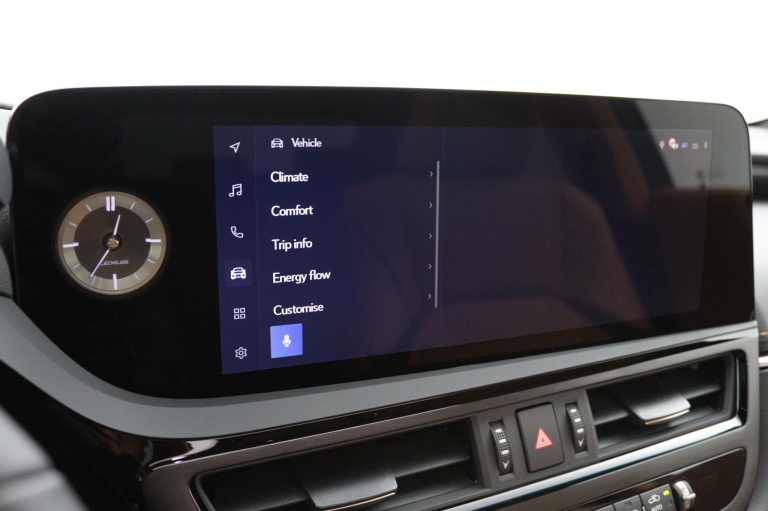 Lexus ES - 300h Luxury Line 45