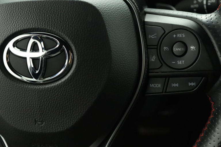 Toyota Corolla Touring Sports - 2.0 Hybrid GR-Sport Plus 18