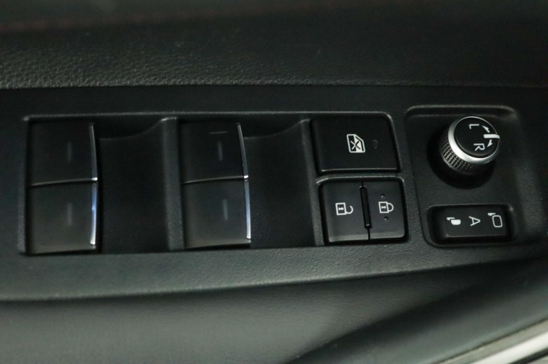 Toyota Corolla Touring Sports - 2.0 Hybrid GR-Sport Plus 27