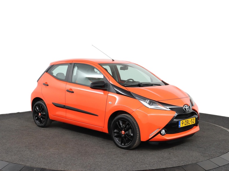 Toyota Aygo - 1.0 VVT-i x-cite 14