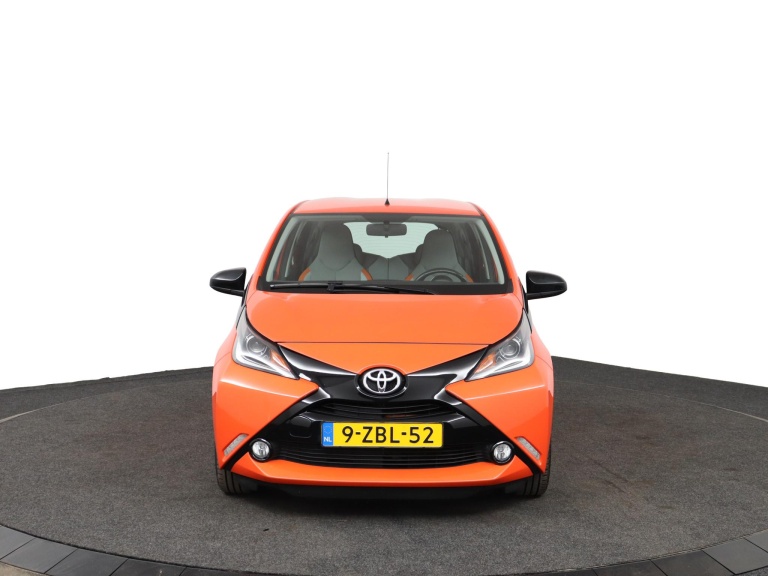 Toyota Aygo - 1.0 VVT-i x-cite 16