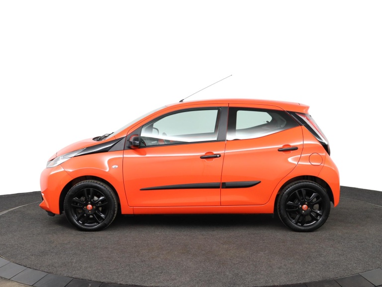 Toyota Aygo - 1.0 VVT-i x-cite 3